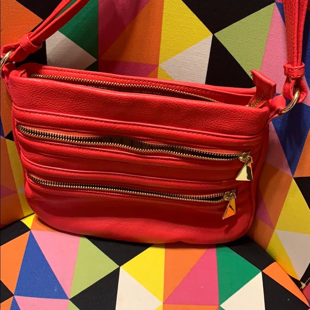 Red Liz Claiborne cross body bag